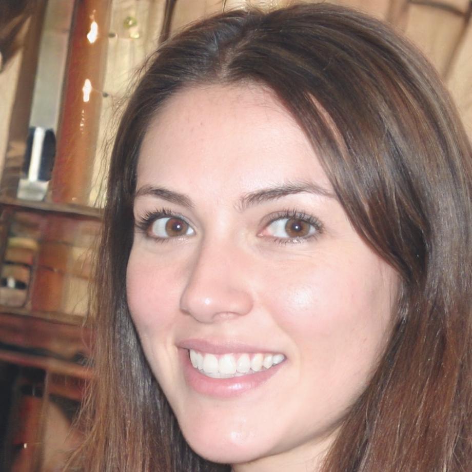 Instructor Elena Kovač